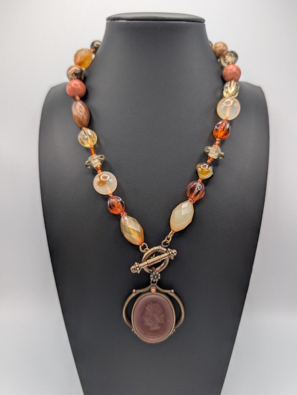 Extasia Victorian Hand Pressed Glass Intaglio Pendant Stone Bead Necklace Rare